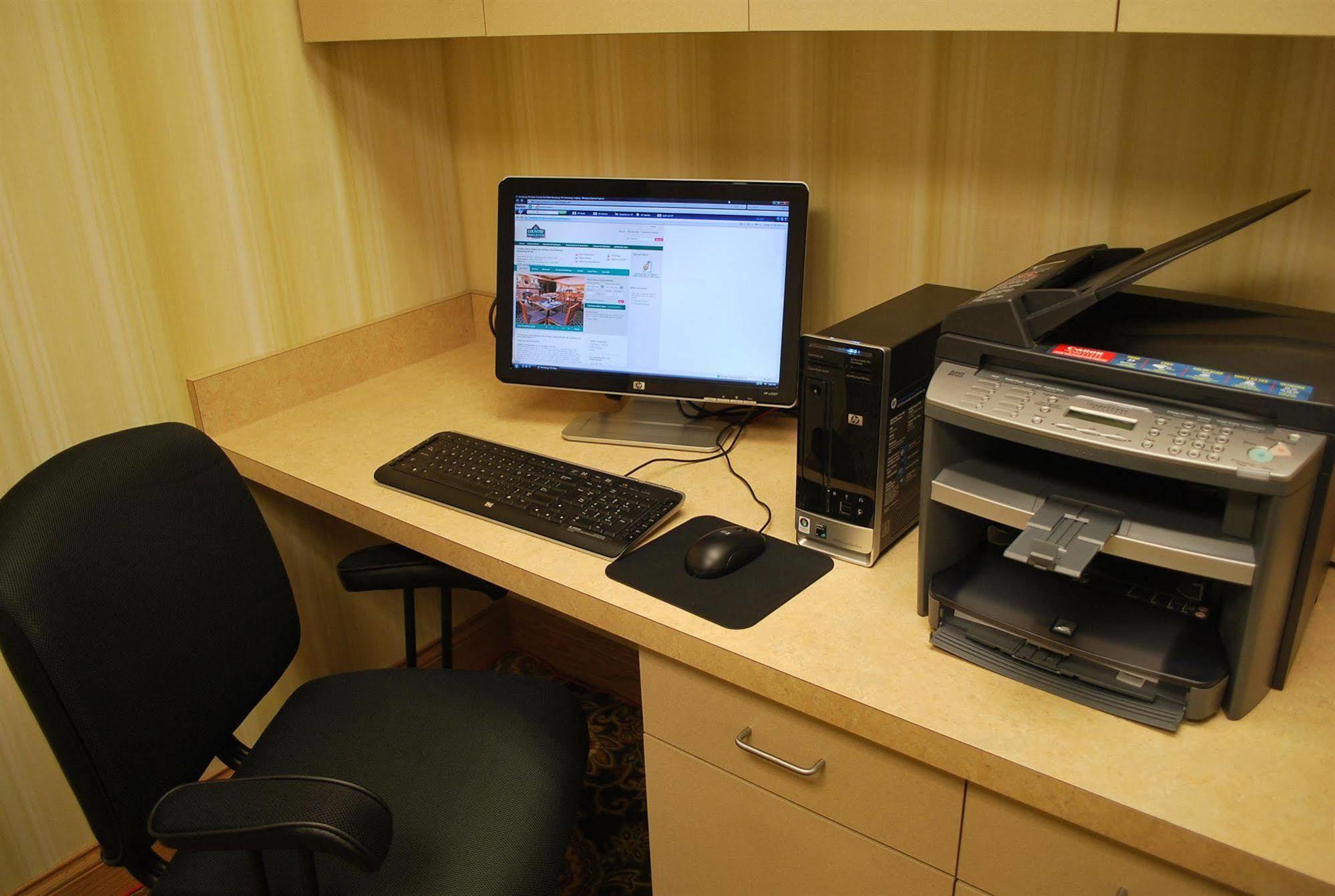 Country Inn & Suites By Radisson, Harrisburg - Hershey West, Pa Удобства фото